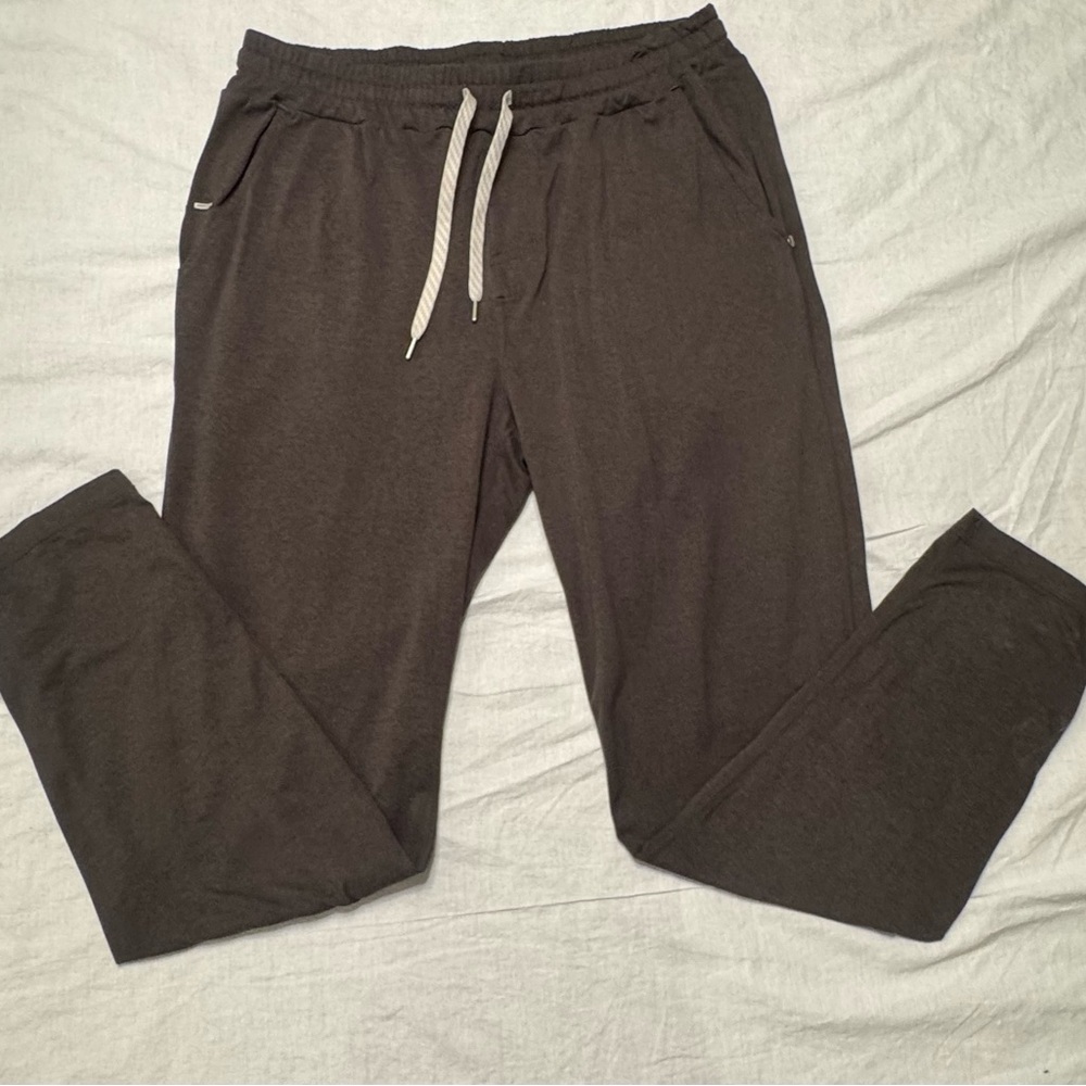 Men's Vuori Forrest Green Casual Pants